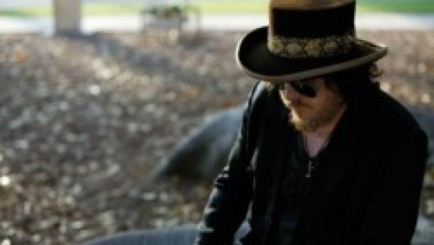 Amen, il nuovo singolo di Zucchero. Con le X