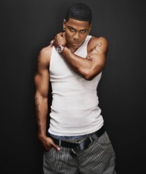 Nelly torna dopo 4 anni di assenza con “Brass Knuckles”