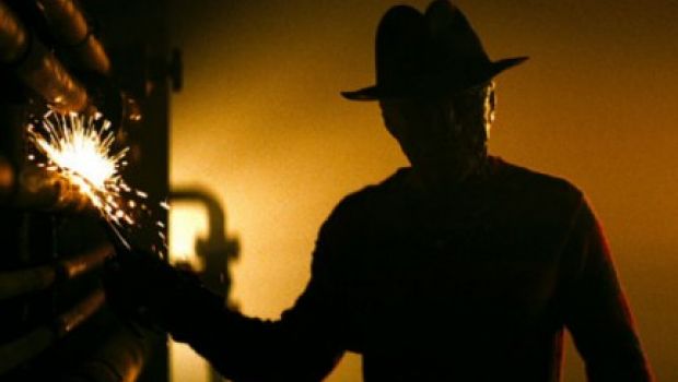Due nuovi spot tv e il full trailer per A Nightmare on Elm Street