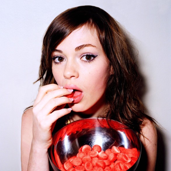 Uffie: arriva -finalmente- “Sex dreams and denim jeans”, il primo album