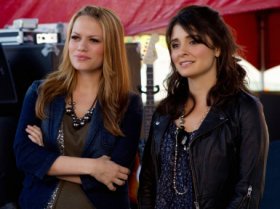 Ascolti Tv (e rating) Usa 10-12 ottobre: Glee sale nel rating, crolla Running Wilde, male il crossover One Tree Hill-Life Unexpected