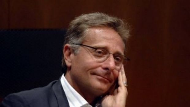 Paolo Bonolis si confessa a Vittorio Zincone (Sette): “All’ora del Tg guardo Blob”