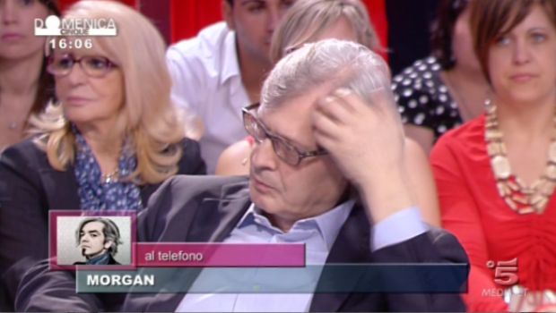 Morgan chiama Domenica Cinque. E Cecchi Paone ribatte