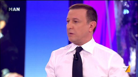 Ma anche no chiude il 22 gennaio? Piroso quasi ufficiale a Rai2