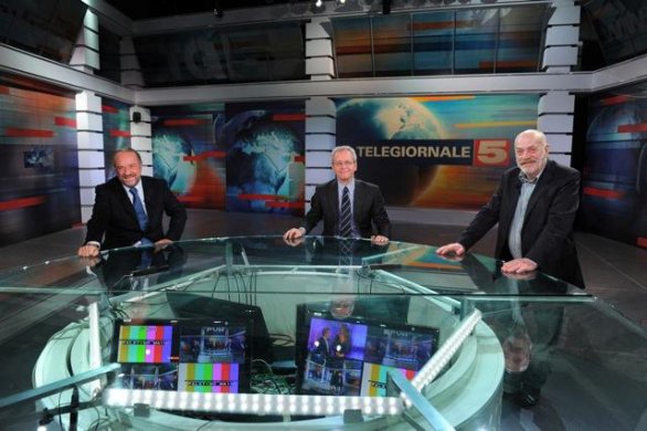 Terra! festeggia i 20 anni del Tg5 con Mentana e Mimun