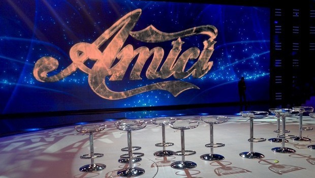 Amici 2013, anticipazioni quarta puntata serale: ospiti, sfide e duetti