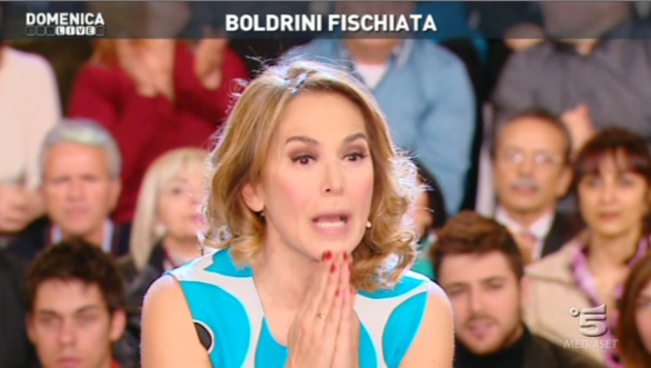 Domenica Live per Facci non fa informazione. La Palombelli vuole la De Filippi Presidente della Repubblica