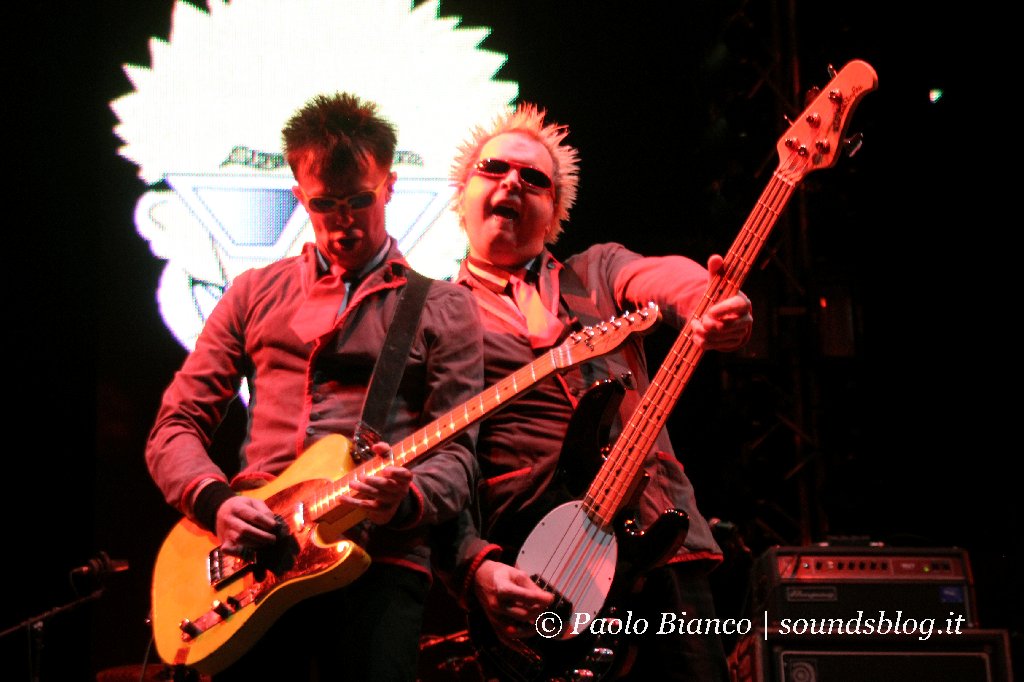 Toy Dolls foto concerto Forum Assago Milano 13 Aprile 2013