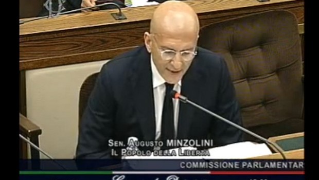 Vigilanza Rai, Minzolini contro Gubitosi: “Anche la sua nomina è politica”