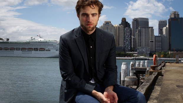 “Robert Pattinson era la prima scelta per 50 Sfumature di Grigio”: parola di Bret Easton Ellis