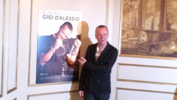 Gigi D’Alessio, Ora è il nuovo disco: la conferenza stampa in diretta su Soundsblog
