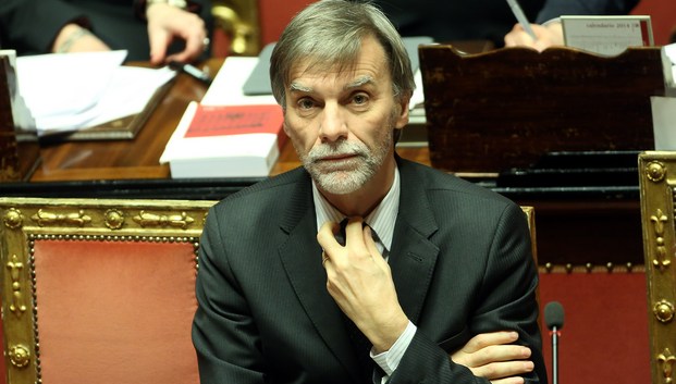 Canone Rai in bolletta? Delrio: “Ipotesi non è stata per niente accantonata”