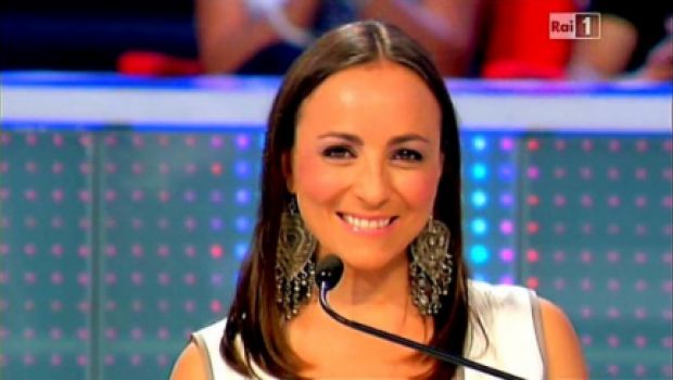 Camila Raznovich risponde a TvBlog: “Avete creato una rivalità tra me e la Colò solo perché siamo donne”