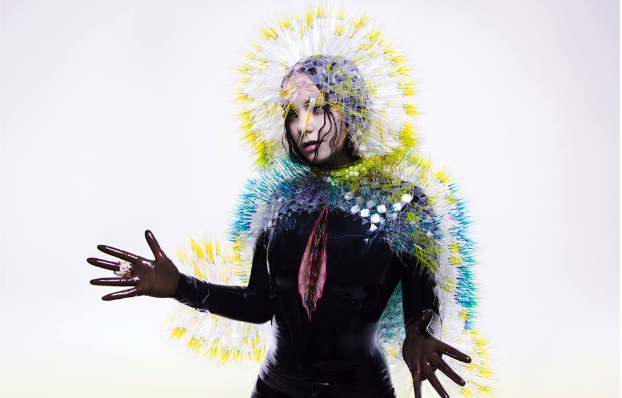 Bjork, Vulnicura su iTunes: album caricato online, anticipata l’uscita del nuovo disco