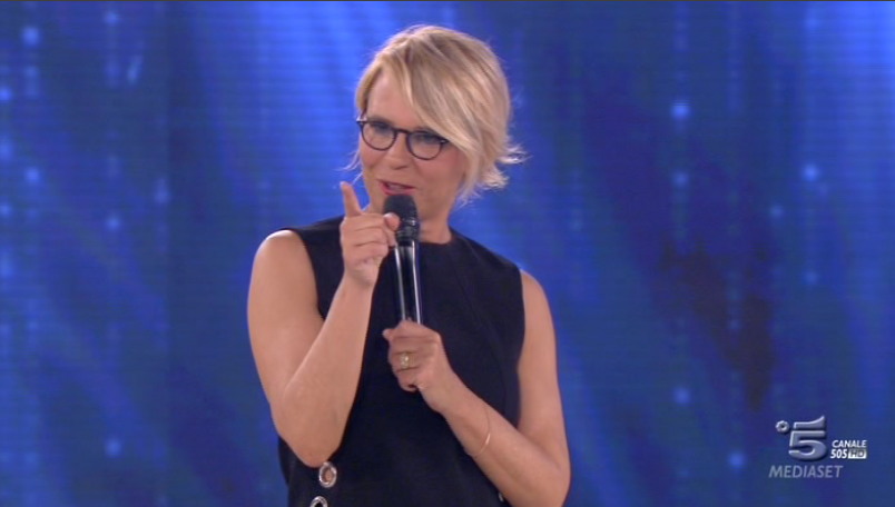 Maria De Filippi: “Voglio ridurre il televoto in Finale. The Kolors a Sanremo? Spero di no. In autunno speciali con Renato Zero”