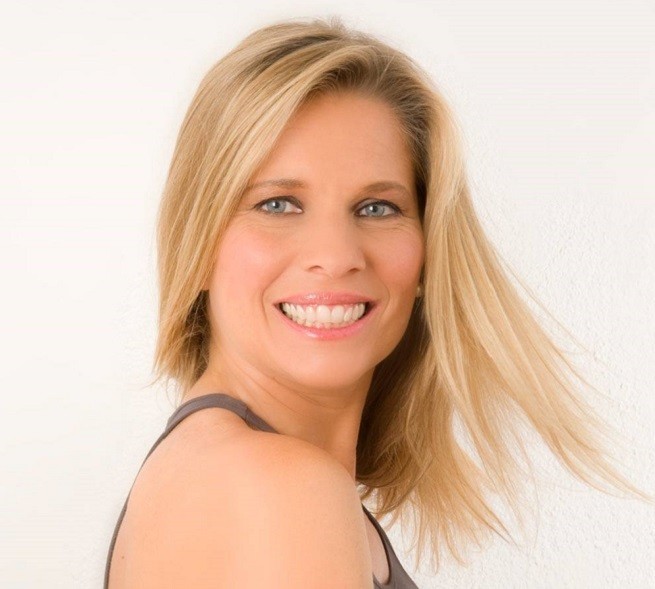 Tale e quale show 2015, Laura Freddi concorrente: la scheda