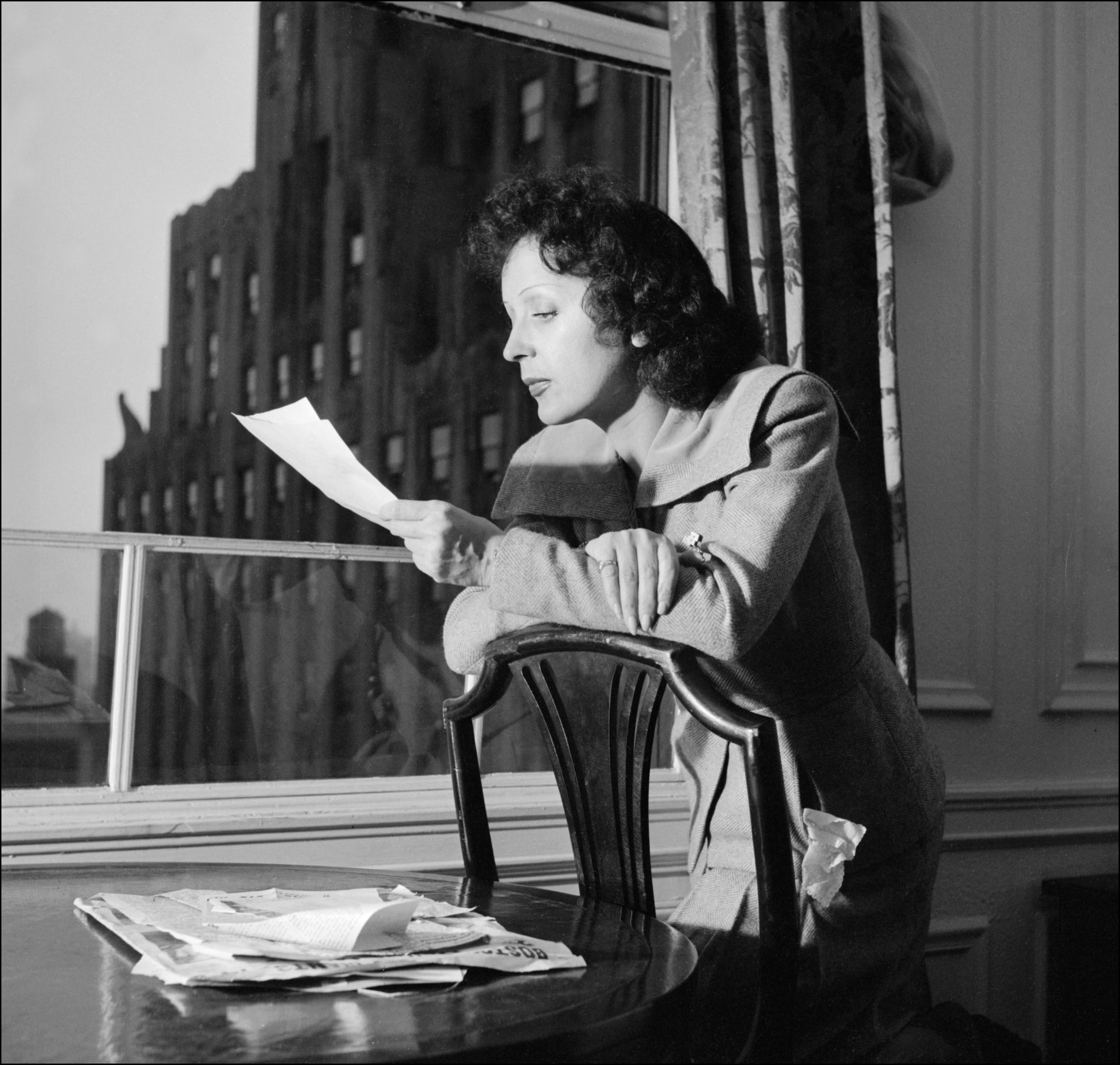 Edith Piaf, cento anni dalla nascita del passerotto di Francia