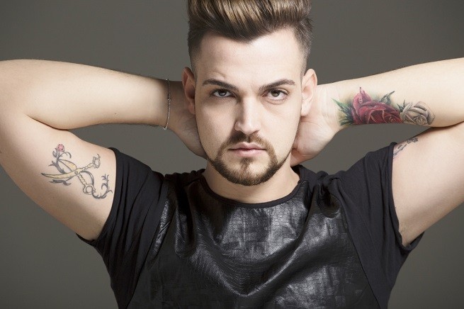 Valerio Scanu a Sanremo 2016: ha fatto Amici 8, Tale e quale show e L’isola dei famosi