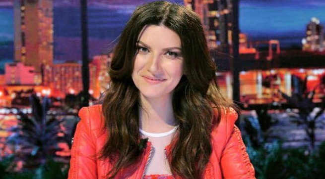 Retroscena Blogo: Sanremo 2017, Laura Pausini con Carlo Conti?