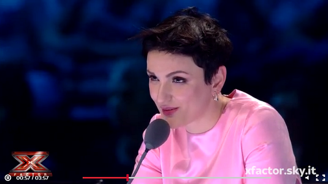 Arisa: “X Factor lo rifarei, dà visibilità e guadagno. Sì all’Isola (ma senza telecamere), no al Gf Vip”