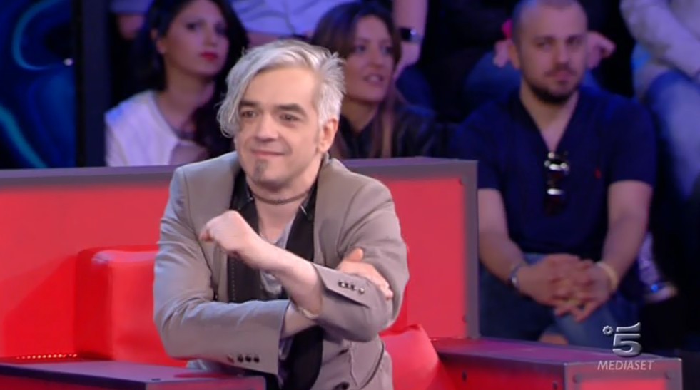 Amici 16, Morgan: “Volevano Emma coach al posto mio, De Filippi mi vedeva come burattino”