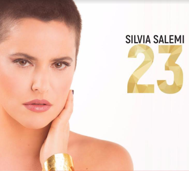 Silvia Salemi a Blogo (VIDEO): “Il nuovo disco 23 racconta il mio cambiamento senza rinnegare il passato (e A casa di Luca)”