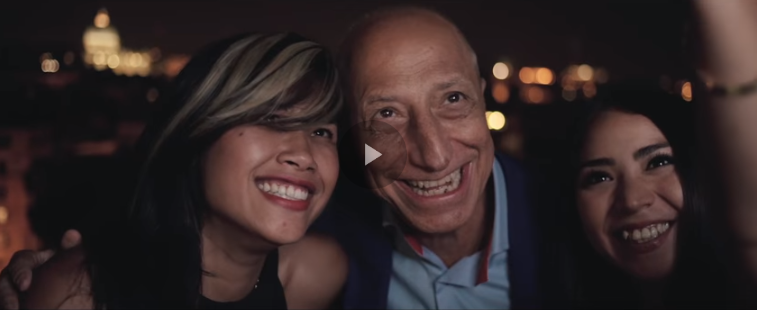 Pippo Franco incide la canzone #CheFico: testo e video