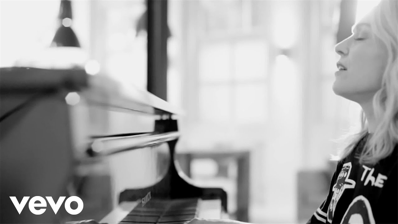 DUETS – Tutti cantano Cristina – Teaser