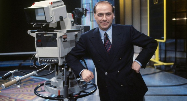 L’Intervista, Silvio Berlusconi ospite giovedì 2 novembre