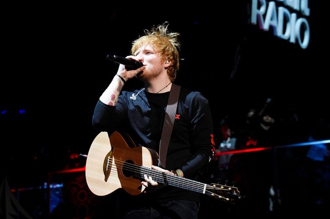 Classifica musica inglese 15 dicembre 2017: Ed Sheeran vince tutto