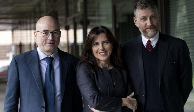 Povera Patria, polemica per servizio sul signoraggio. Freccero: “Finalmente un programma economico divulgativo”