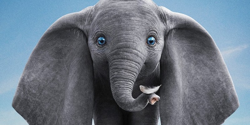 Dumbo di Tim Burton, la recensione: l’elefantino plana tra i buoni sentimenti di un film su commissione