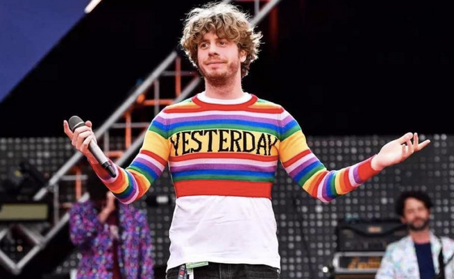 Lodo Guenzi a Blogo: “Il Concertone, X Factor e quello che ho imparato dopo un anno in tv” (VIDEO)