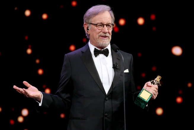 Steven Spielberg scrive una serie da vedere la notte per Quibi
