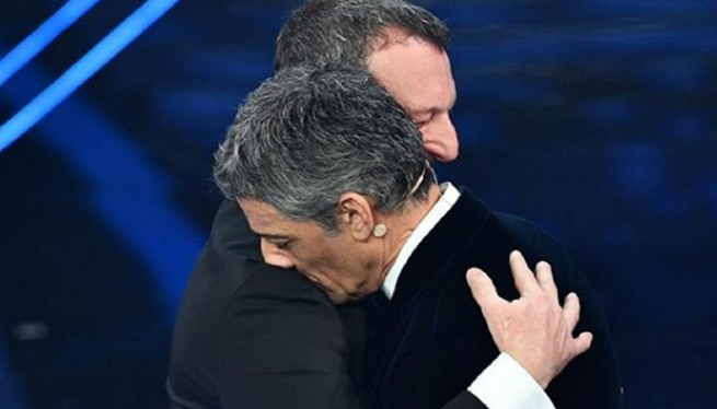 Fiorello lancia ReWatch di Sanremo 2020, Amadeus lo boccia: “Il Festival non è replicabile”