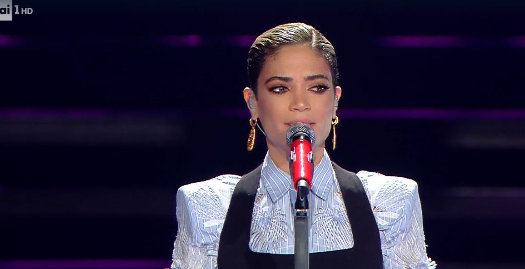 Elodie e il ricordo di X Factor 2009: “Agli Home Visit la Ventura non mi prese ‘perché non ci tenevo abbastanza’. Aveva ragione”