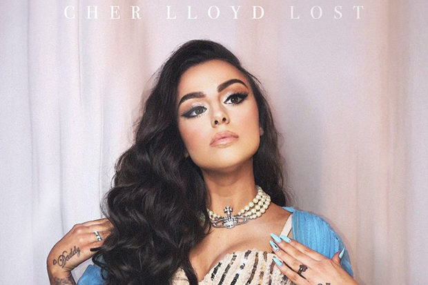 Lost, Cher Lloyd: lyrics e traduzione del nuovo singolo