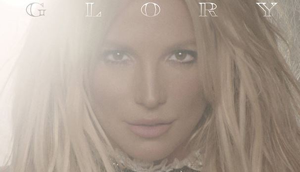 Britney Spears sostituisce la cover dell’album Glory: ecco perché
