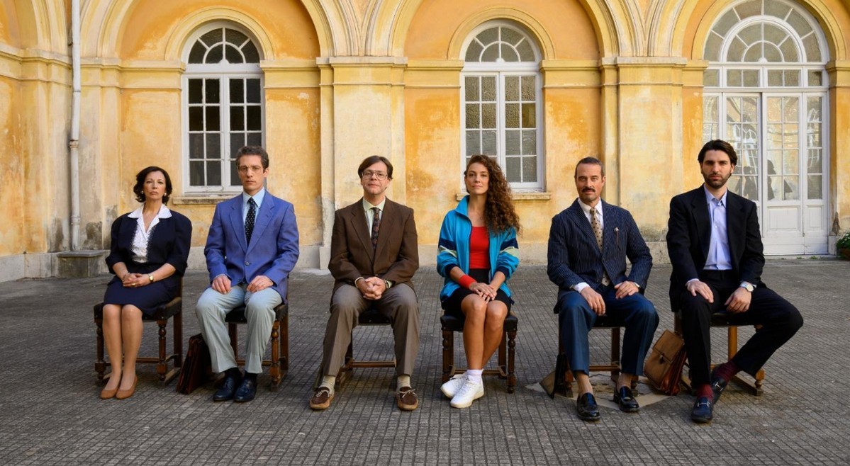 Il Collegio: un docu-reality talmente cult che può permettersi anche di apparire finto