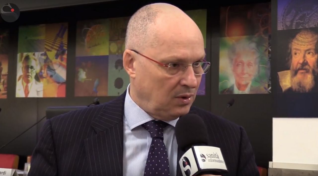 Ricciardi: “Giusta direzione, ma lockdown non è scongiurato. A Natale estrema prudenza”