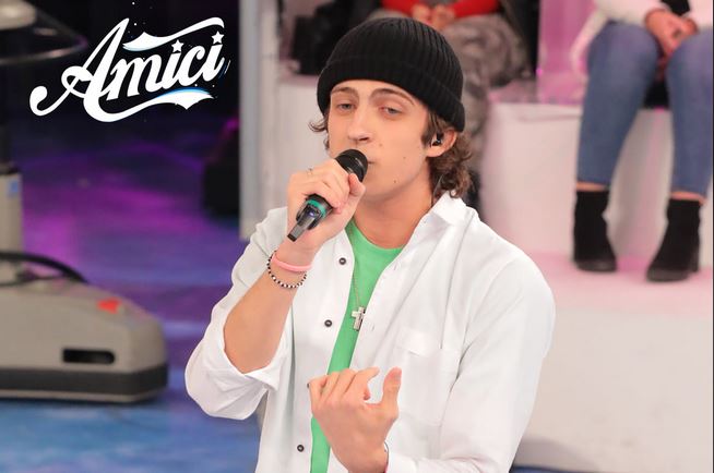 Sangiovanni ad Amici 2020: vero nome, chi è, Instagram