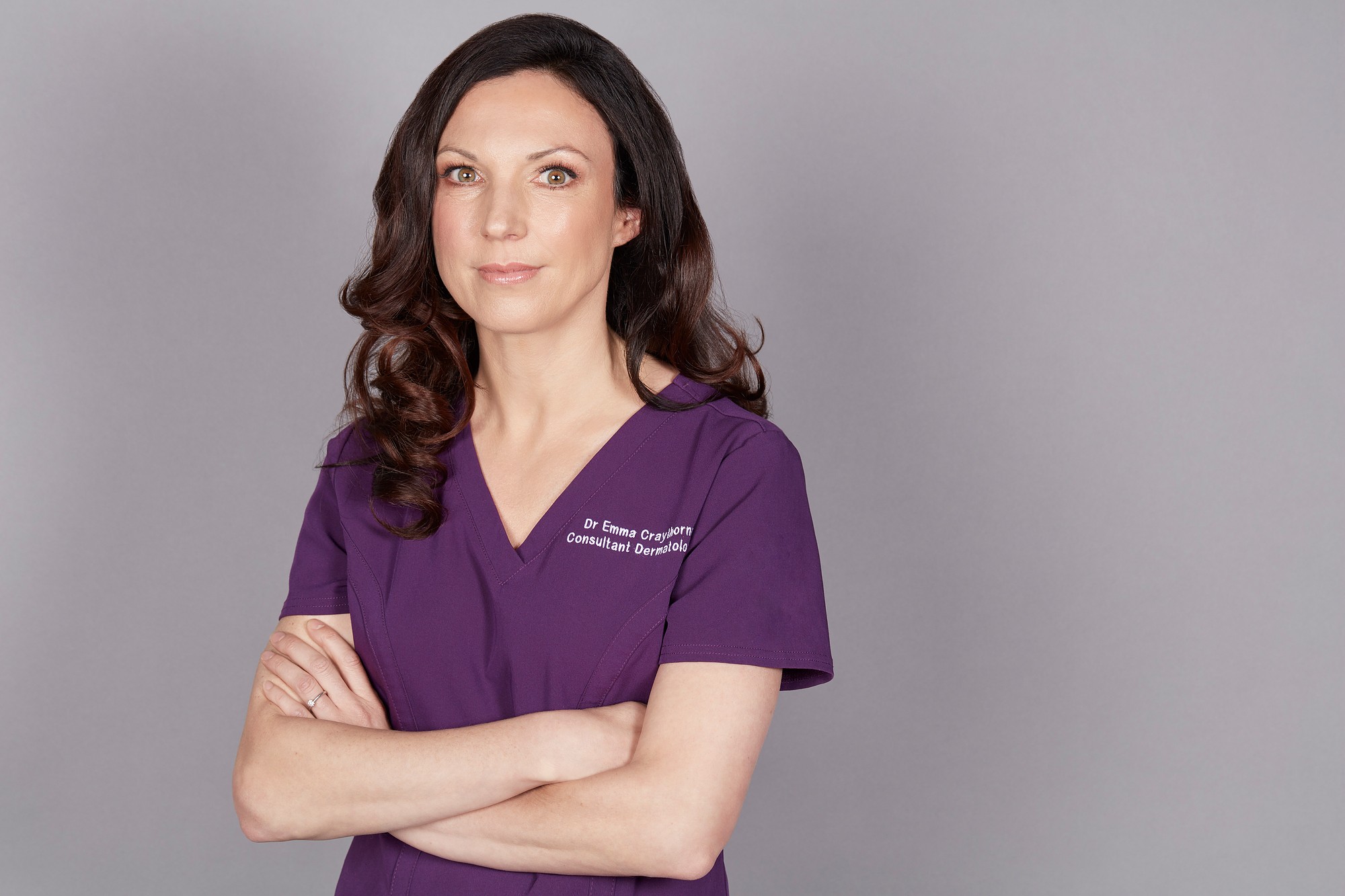 La clinica della pelle: tutto su Emma Craythorne, la dermatologa di Real Time