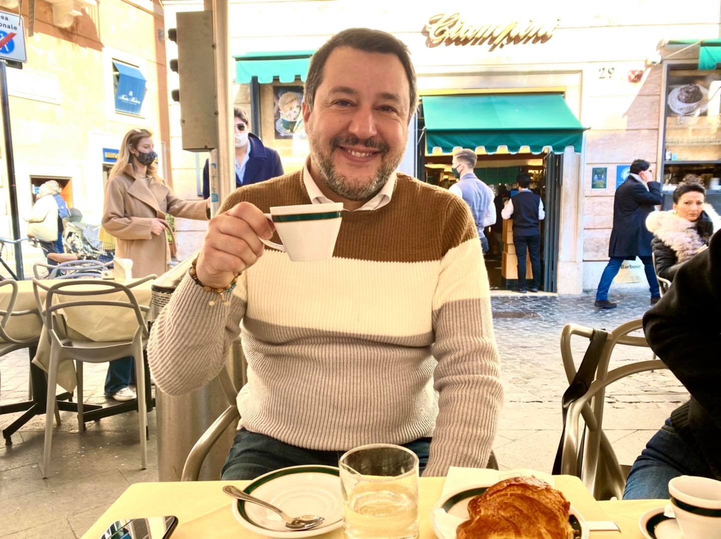 Lega e FI non appoggiano Meloni nel voto sul coprifuoco, ma nel governo si trova l’accordo