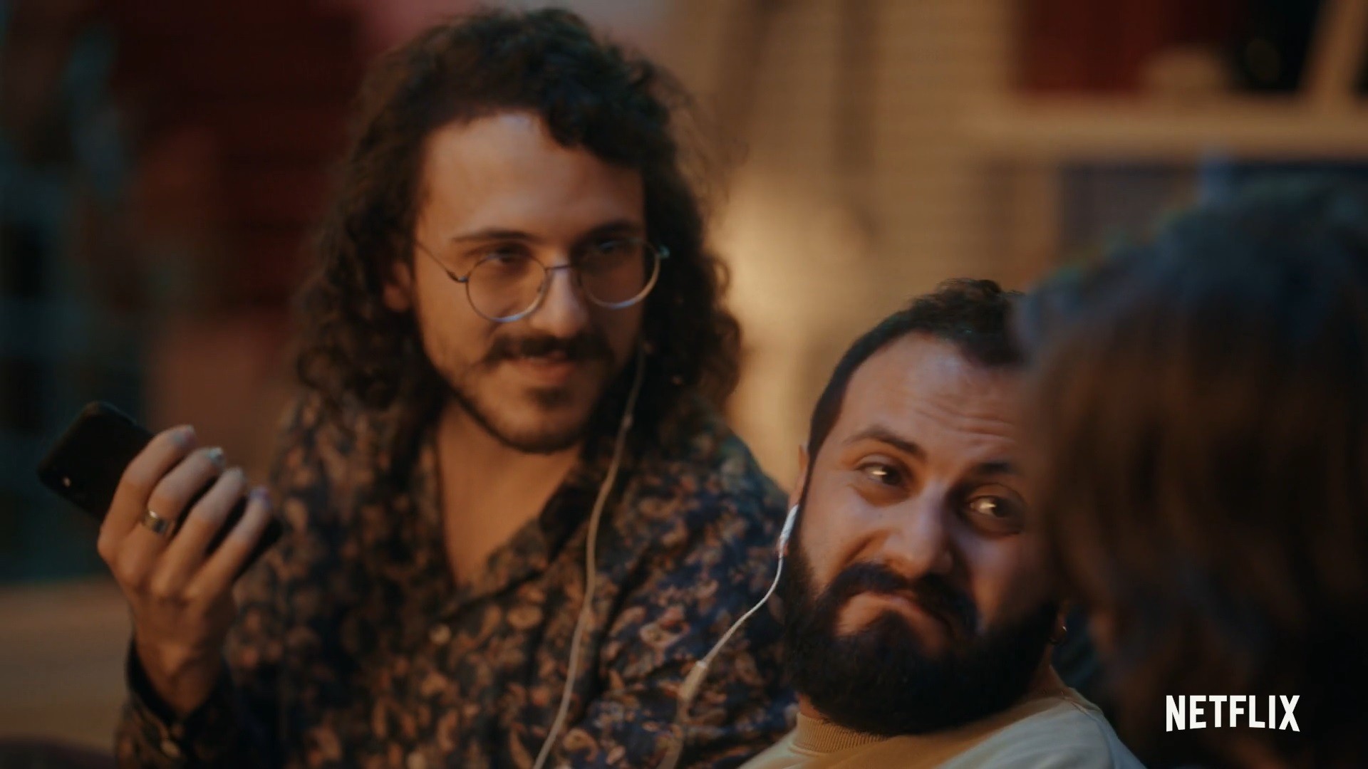 Generazione 56K il teaser trailer della serie Netflix con i The Jackal