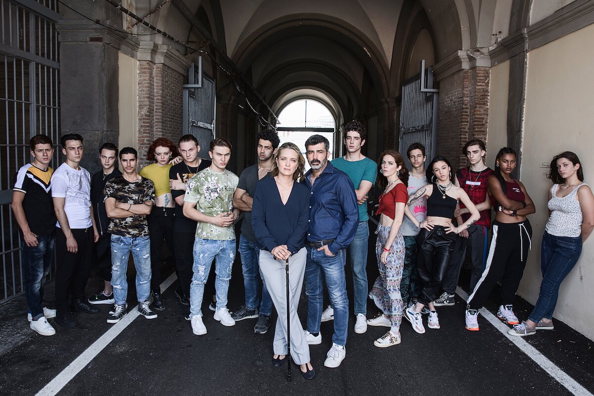 Mare Fuori 3: il fiore all’occhiello della fiction di Rai 2 avrà una storia gay all’interno del carcere minorile