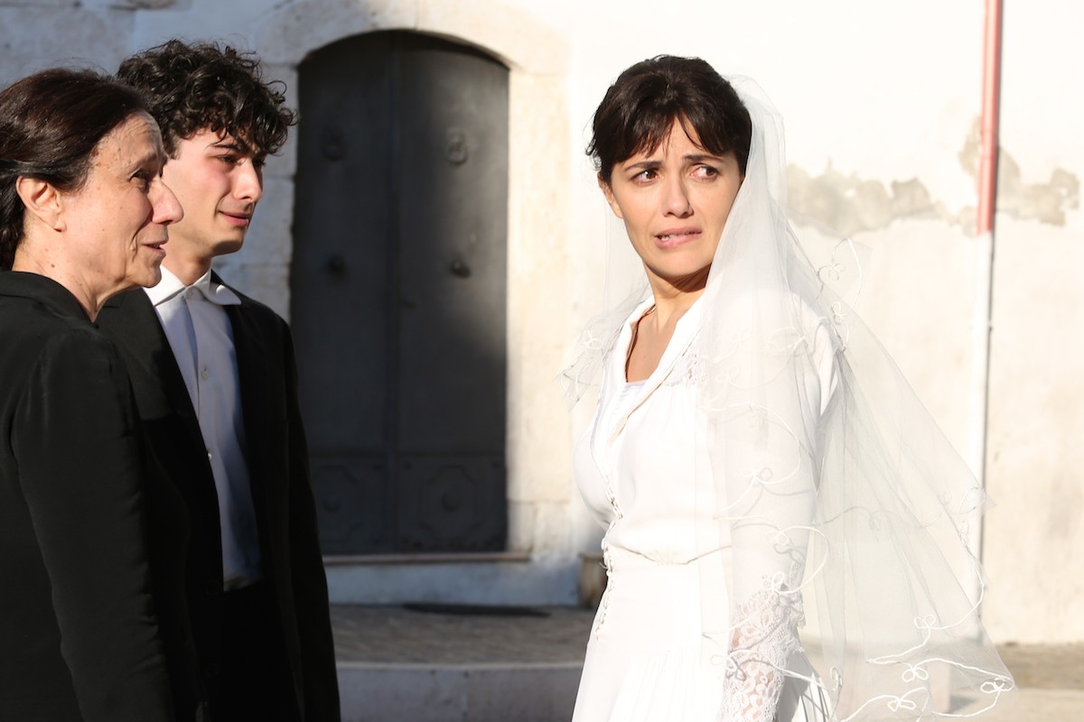 La foto de La Sposa, la miniserie di Raiuno