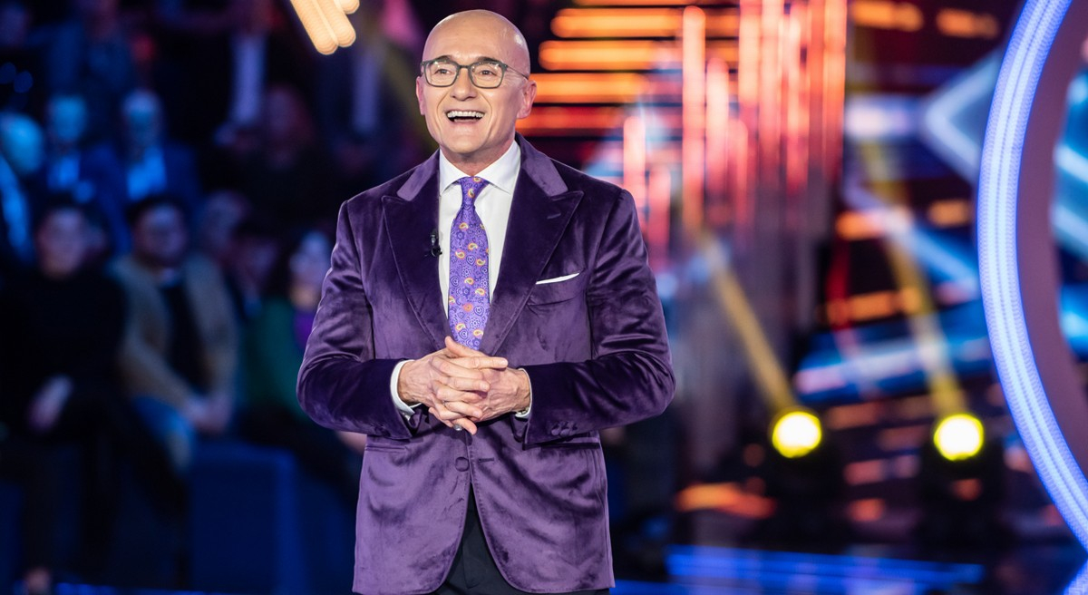 Grande Fratello Vip 2023: la trentasettesima puntata in diretta. Nominati Donnamaria, Tavassi, Antonella, Nikita, Sarah