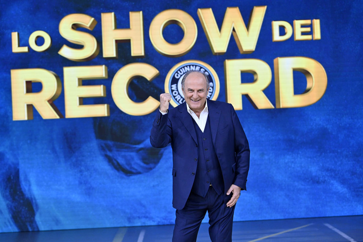 Lo Show dei Record 2023: quando in onda, conduttore, giudici e dove vedere la nona edizione