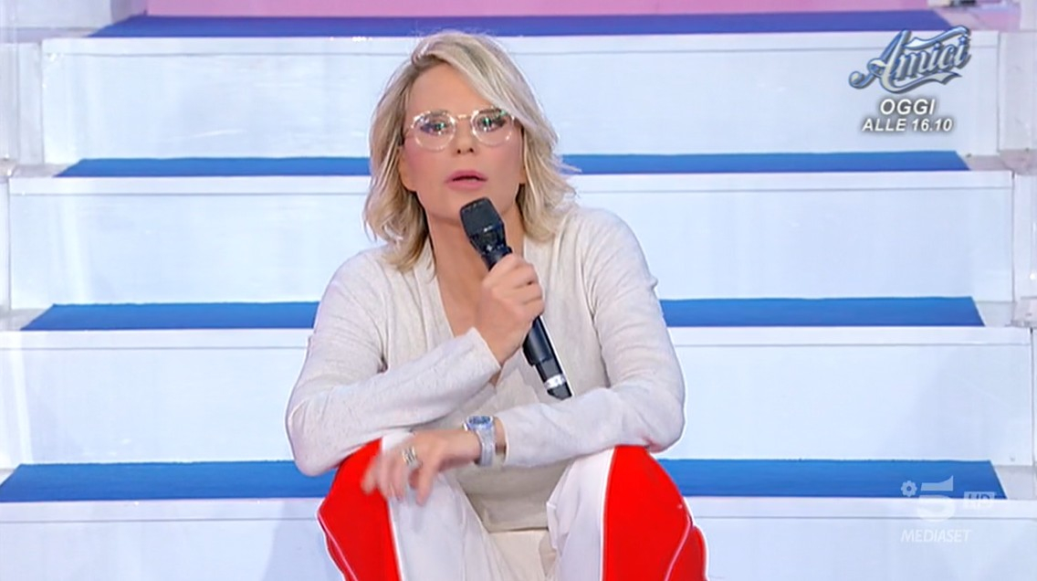 Uomini e Donne, puntata 6 marzo 2023, Cristina rifiuta Riccardo, Lavinia esce con Alessio Campoli