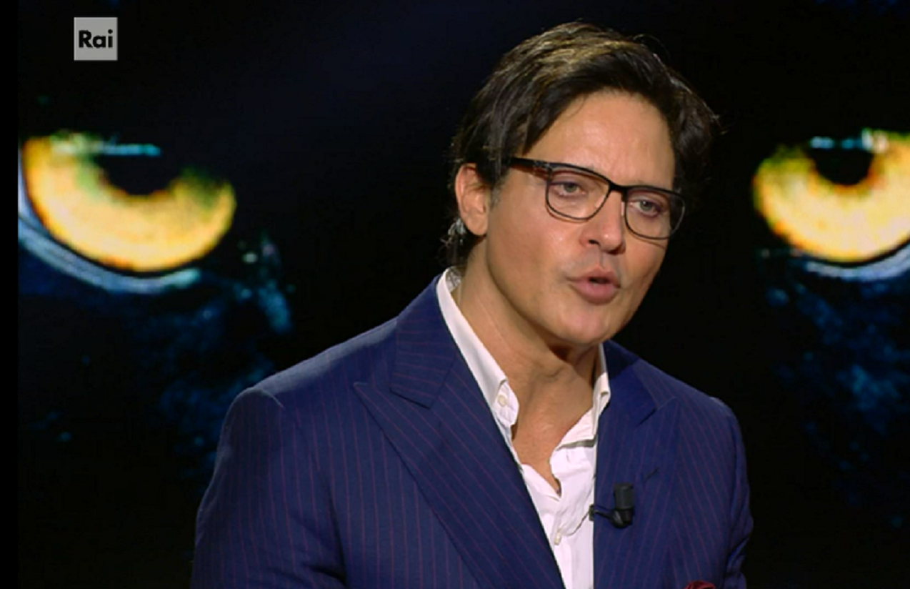 Belve, Gabriel Garko: “Il Il pubblico mi ha appoggiato tantissimo dopo il coming out. Giuliana De Sio e Nancy Brilli si sono rifiutate di fare le finte fidanzate? Meno male”
